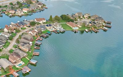 Exploring Waterfront Homes in Montgomery County, TX